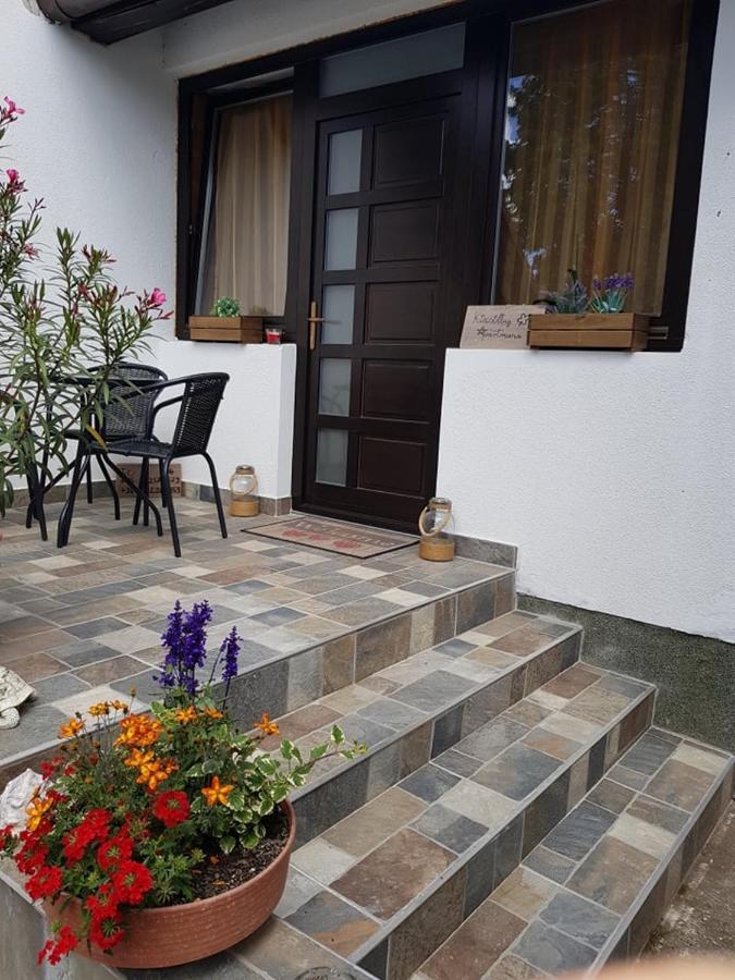 Kiscsillag Apartman Harkany Ngoại thất bức ảnh